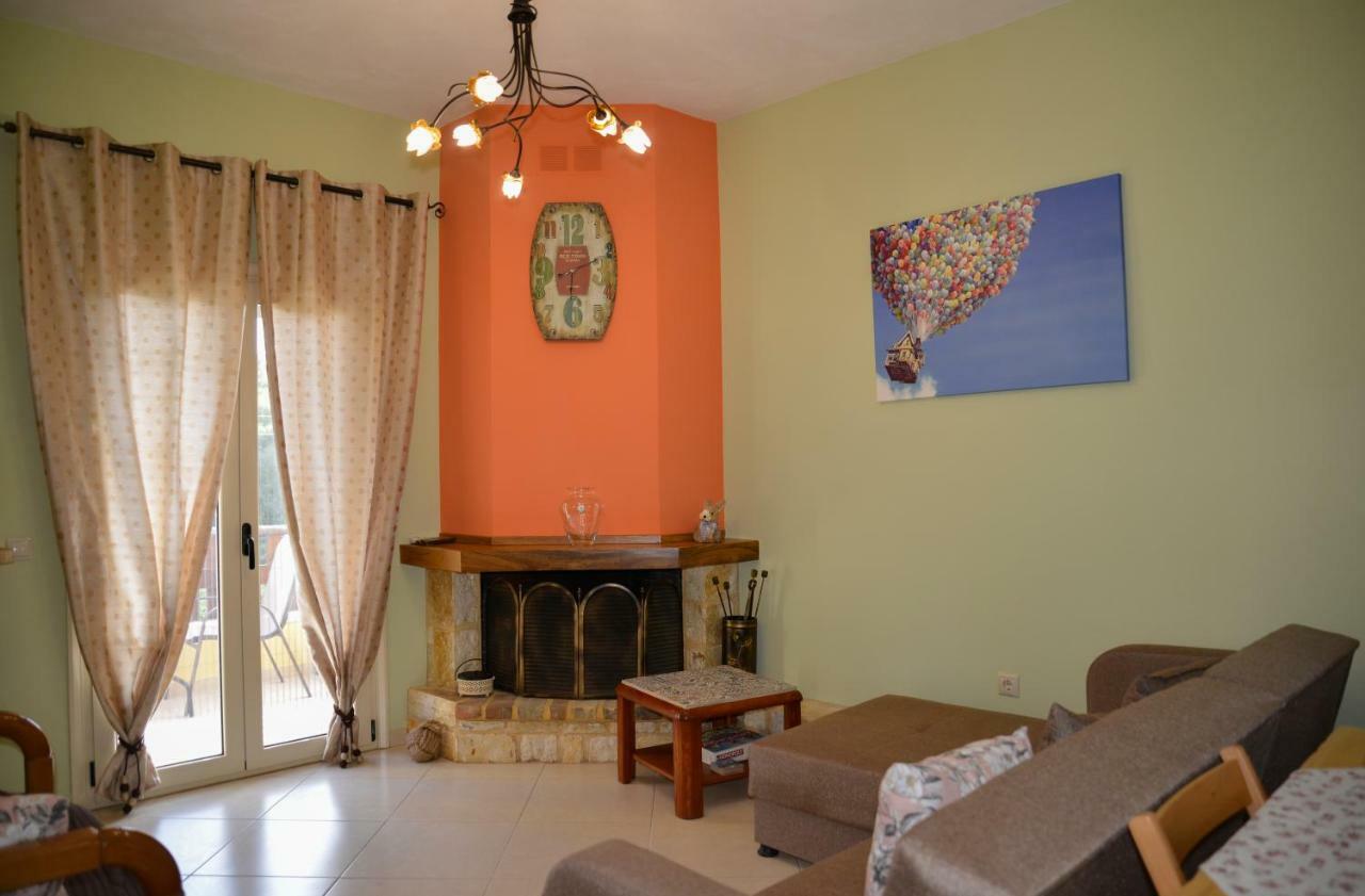 Andri House Apartment Marathias  Bagian luar foto