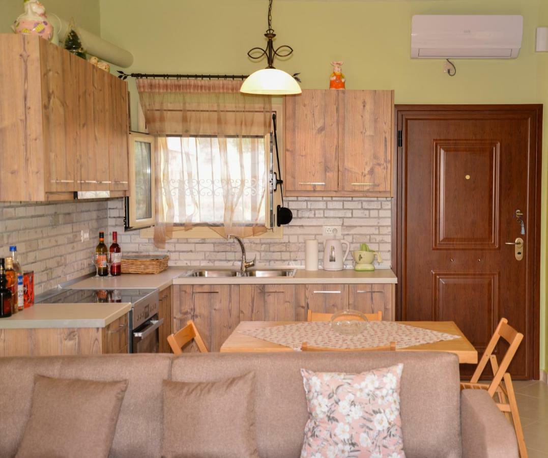 Andri House Apartment Marathias  Bagian luar foto